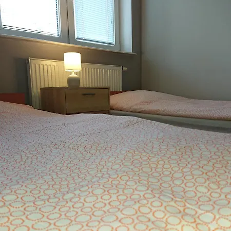 Hostel Warszawa Hostal *